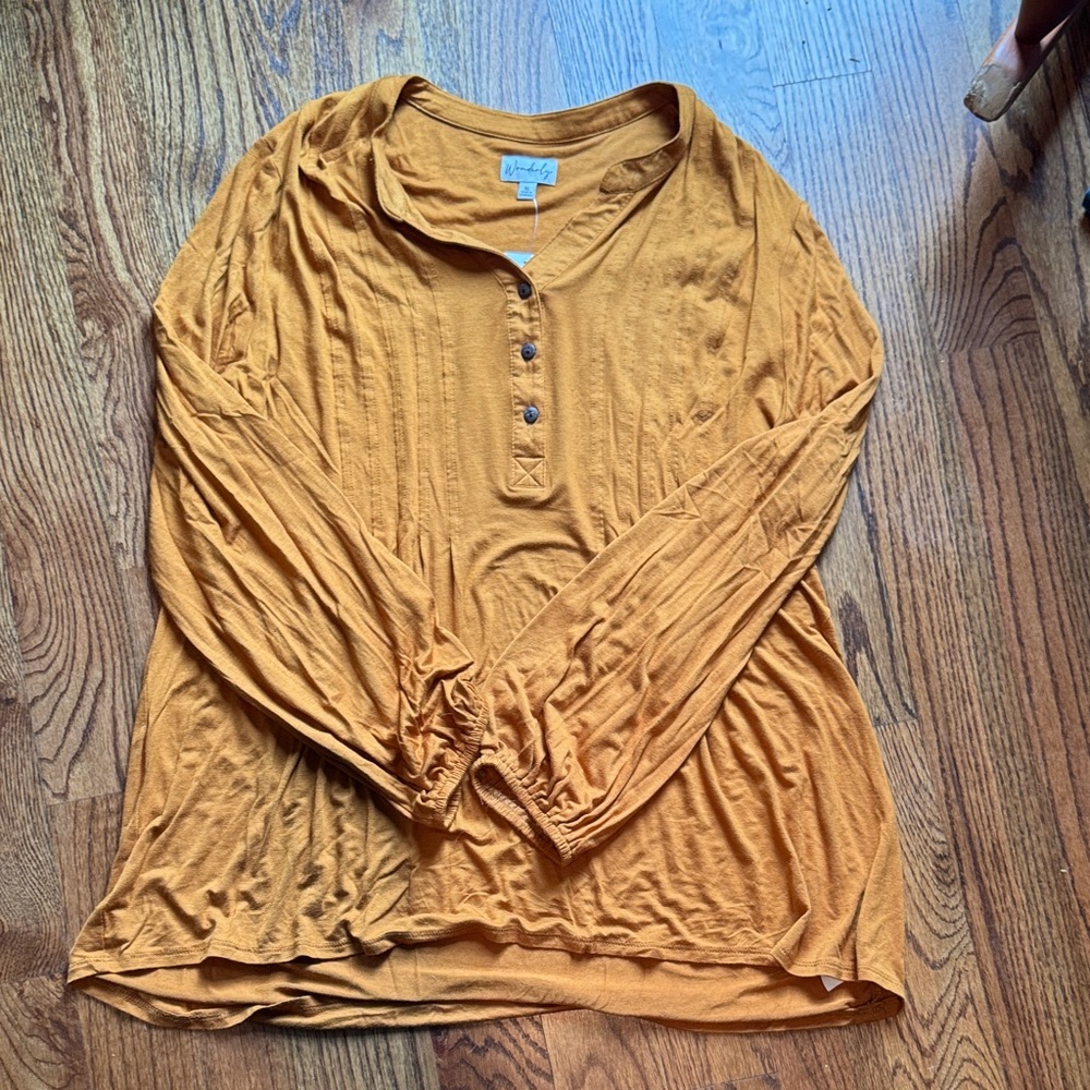 Wonderly Women's Amber Button-Down Shirt